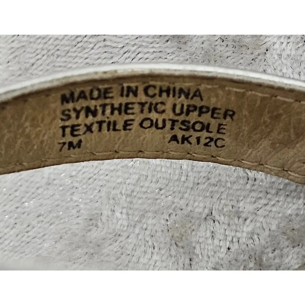 Michael Kors Warren Women Metallic T-Strap Thong Wedge Sandals-Size 7M